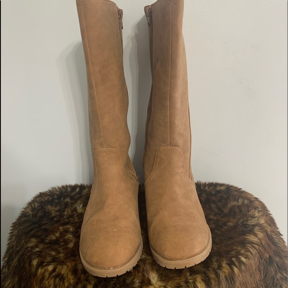 Tall light brown boots